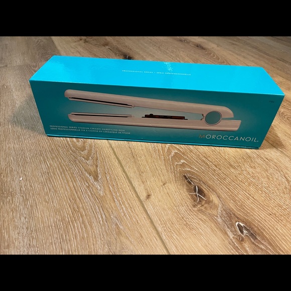Moroccanoil Hair Moroccan Oil Straightener Poshmark